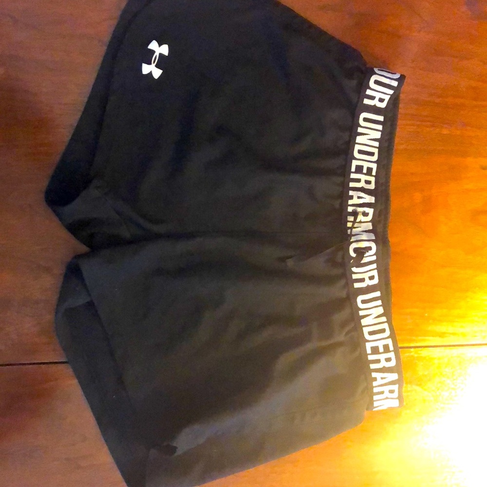 Under Armour shorts xs